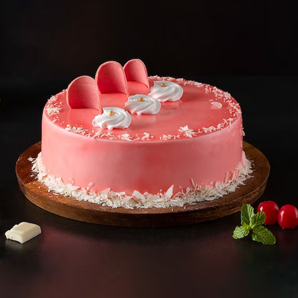 Strawberry Round Cake